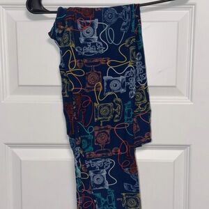 LuLaRoe Multicolor Vintage Phone Leggings